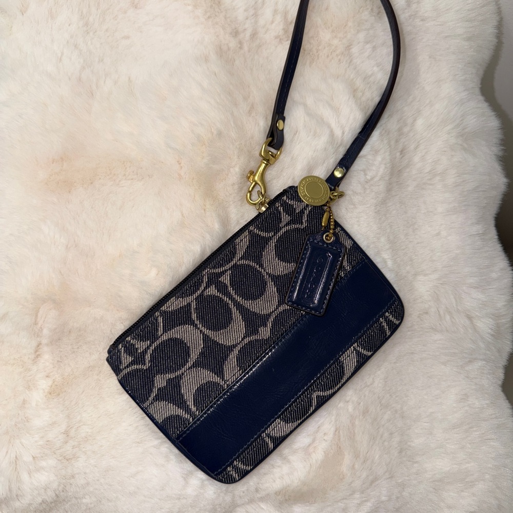 Coach y2k Denim shoulder bag & Wristlet set - Picture 2 of 6